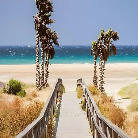 Cerca Del Mar Con Azotea Compartida